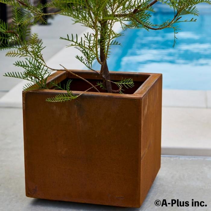 デコラティブな平蓋中鉢の菓子器（高１０㌢、径２０㌢、重１２５０㌘） 楽天市場】プランター アンティーク 中世ヨーロッパ調