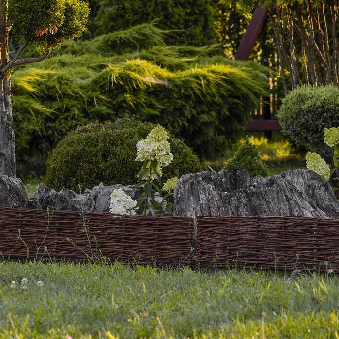 柳のローフェンス 高さ20cm 長さ1.2m 天然素材 おしゃれなローフェンス 囲い イングリッシュガーデン ガーデンフェンス ミニフェンス |  | 03