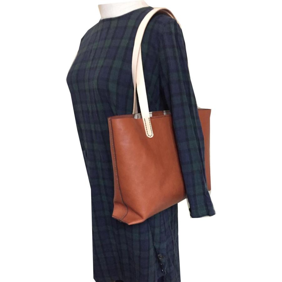 レザークラフ 革カバン バック サイズ バックキット 牛本革 レザーキット トートバックキット 肩掛けベルト ローラ Tot Nan 027 Mifuku Kit 通販 Yahoo ショッピング