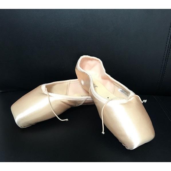 BLOCH ブロック トゥシューズ ピンク5 XX 24cm リボン付 BLOCH ブロック トゥシューズ ピンク5 XX 24cm リボン付 BLOCH