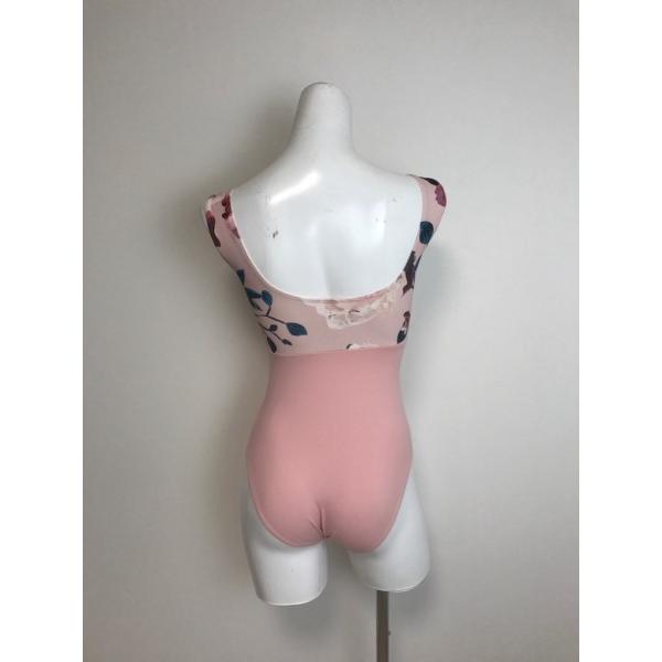 バレエ レオタード 大人 ピンク 胸元花柄 ボートネック ブラカップ
