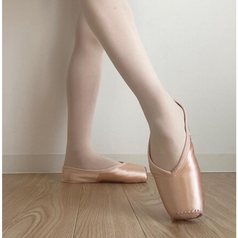 トウシューズ La Pointe ラ ポアント ローヴァンプ Numero No.1 ヌメロ1 Low Vamp スプリットソール トウ