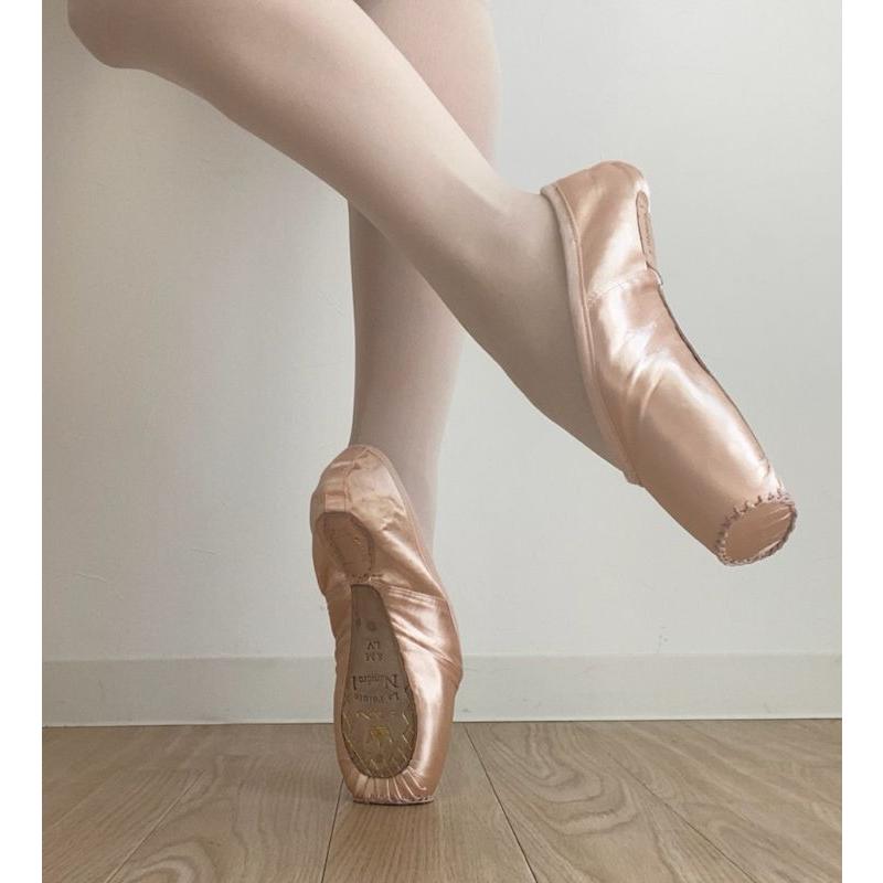 トウシューズ La Pointe ラ ポアント ローヴァンプ Numero No.1 ヌメロ1 Low Vamp スプリットソール トウ