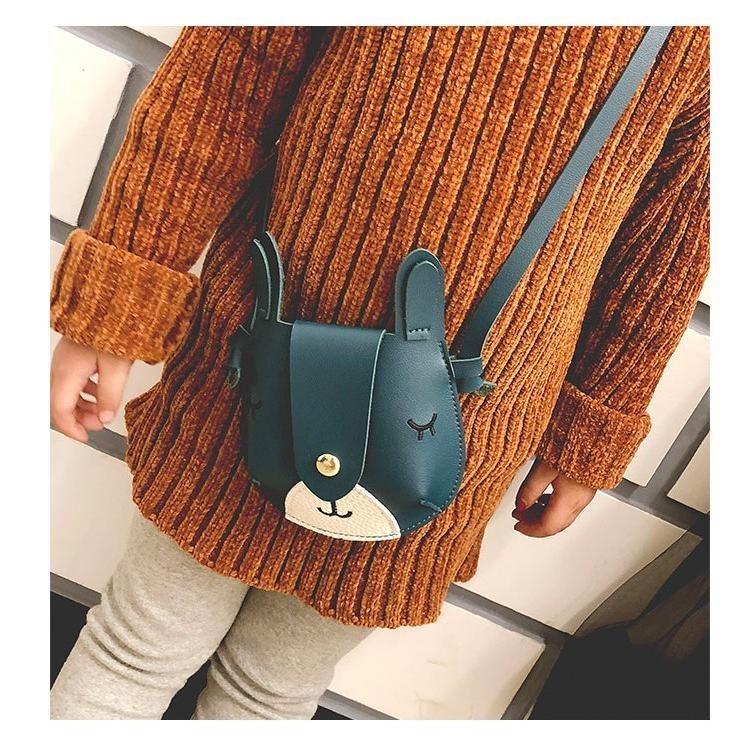 ショルダーバッグ ポシェット 子供用 女の子 アニマル 動物 鹿 シカ キッズ 送料無料でお届けします お出 鞄 ユニーク ファッション小物 バッグ かわいい フェイクレザー