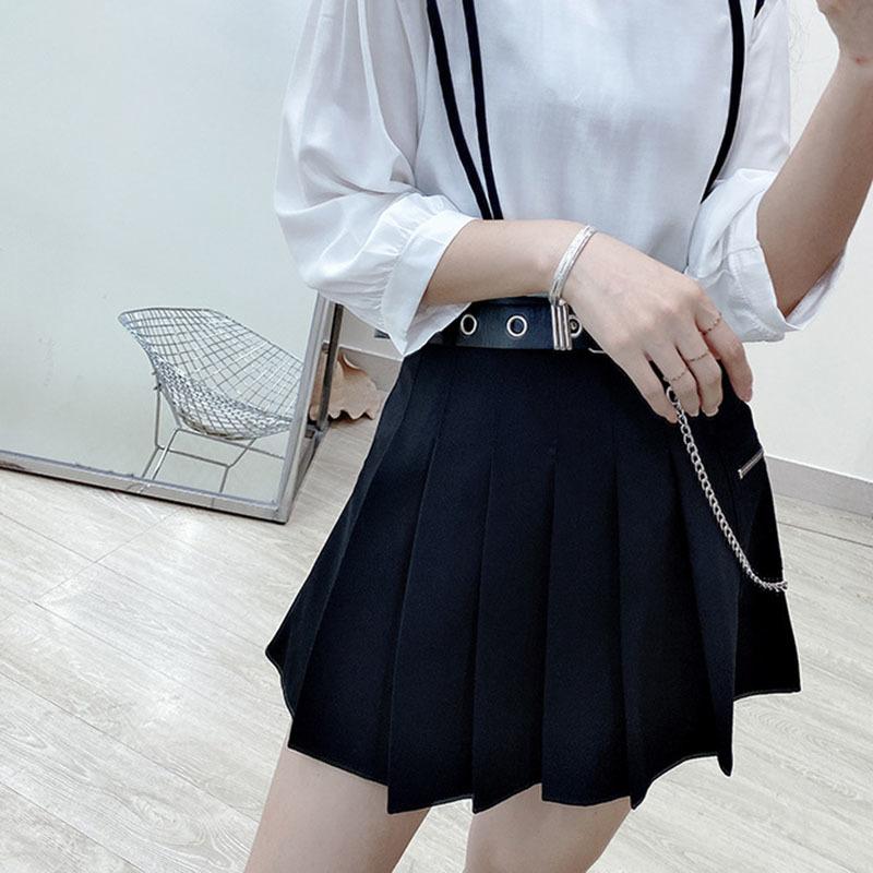 ミニスカート プリーツスカート 無地 レディース ポケット付き チェーン ベルト付き 可愛い かっこいい クール ミニ丈 短め コスプレ ゴスロリ ゴ Bot おとりよせ Com 通販 Yahoo ショッピング