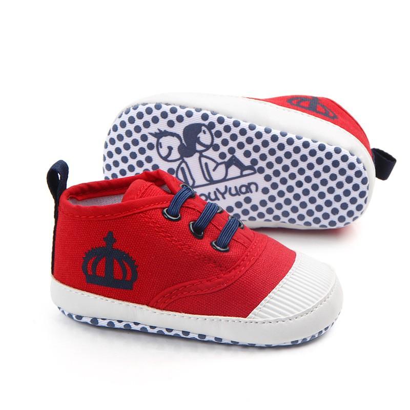 ファーストシューズ ベビー 赤ちゃん 靴 ベビーシューズ 王冠 クラウン シンプル かわいい おしゃれ 女の子 男の子 軽量 軽い Kutu 342 おとりよせ Com 通販 Yahoo ショッピング