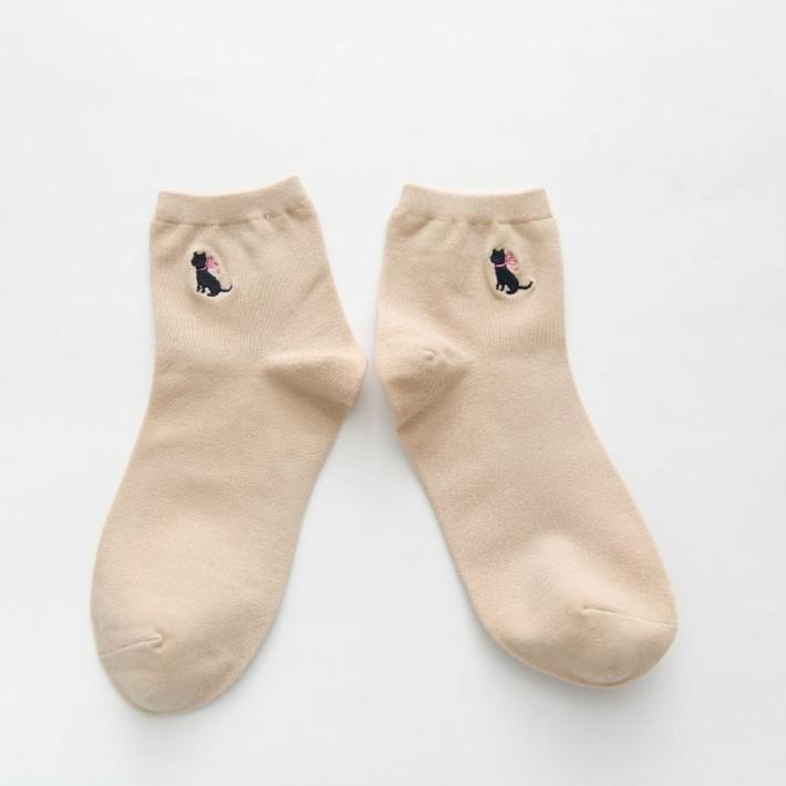 靴下 ソックス クルーソックス レディース 女性 インナー 刺繍入り イラスト入り 猫 キャット かわいい ミッド丈 無地 シンプル おしゃれ カジュ Sox 185 おとりよせ Com 通販 Yahoo ショッピング