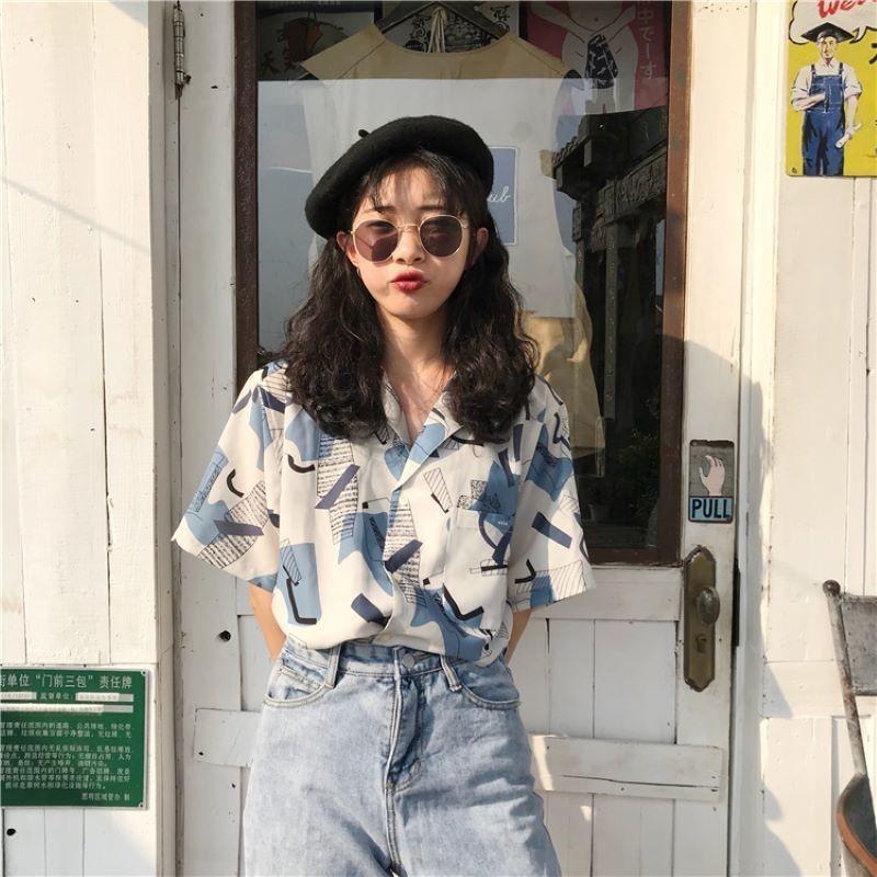 柄シャツ レトロ 派手 半袖シャツ ブラウス 総柄 ビッグシルエット ダンス 原宿系 レディース Vネック トップス Top おとりよせ Com 通販 Yahoo ショッピング