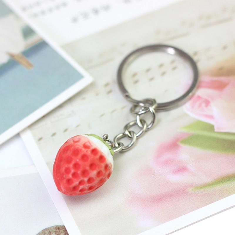 キーホルダー キーチャーム レディース キッズ 女性用 イチゴ 苺 いちご ファッション小物 おしゃれ かわいい ガーリー キュート バッグチャーム Zak おとりよせ Com 通販 Yahoo ショッピング