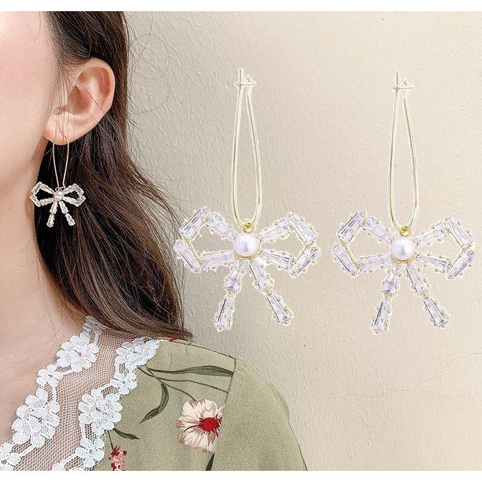 パールリングピアス フープピアス ぶら下がりピアス フェイクパール 上品 可愛い 史上一番安い ぶら下がりピアス