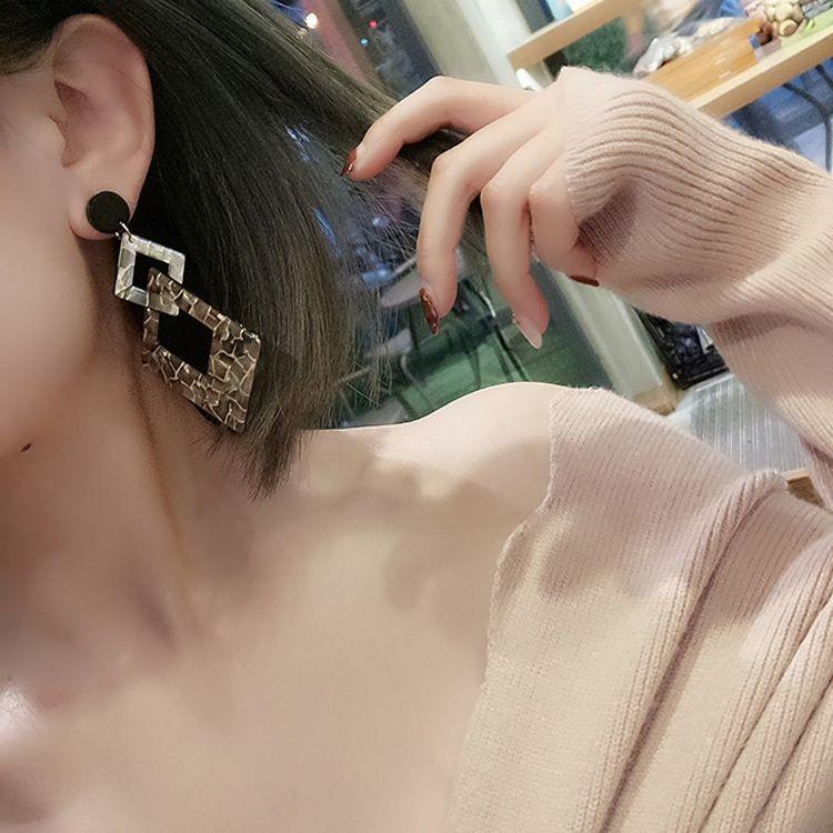 ピアス レディース 女性用 四角 スクエア 大ぶり 揺れる かっこいい 可愛い オシャレ 大人っぽい カジュアル お出かけ デート プレゼント Zak おとりよせ Com 通販 Yahoo ショッピング