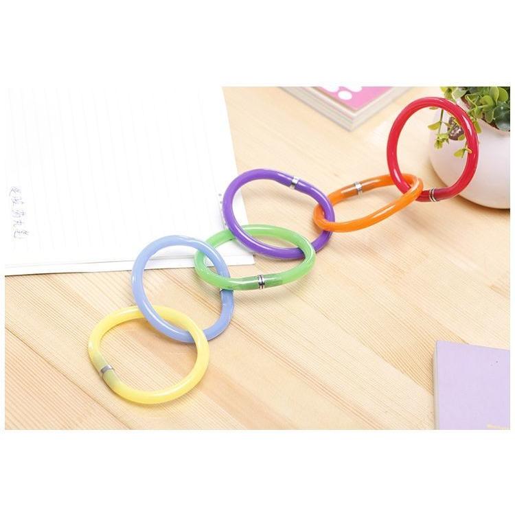 3本セット 曲がるボールペン ブレスレット型ボールペン シリコン 筆記用具 文房具 文具 面白い ユニーク シンプル おしゃれ 可愛い かわいい 学生 Zak 679 おとりよせ Com 通販 Yahoo ショッピング