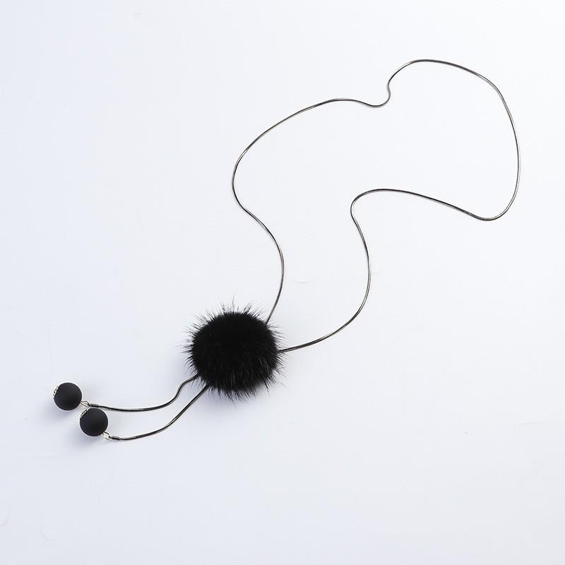 ネックレス ペンダント レディース アクセサリー ぽんぽん ふわふわ オリジナル ボール ラウンド型 かわいい 75センチ 冬 ダークカラー 長め プレゼ ロング