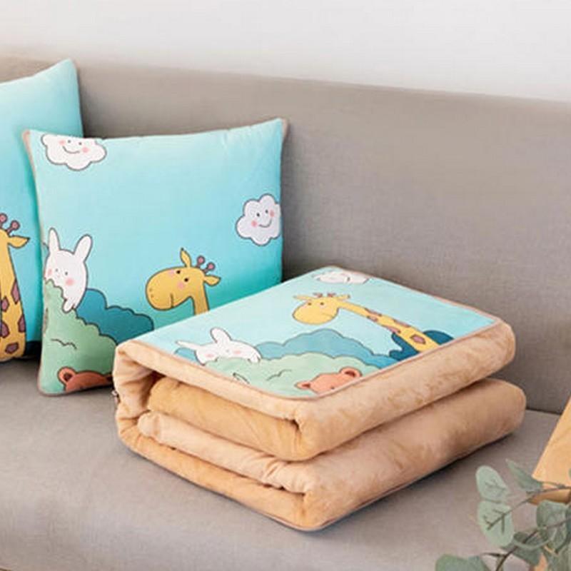 ブランケット クッションにもなるブランケット ブランケットインクッション 毛布 掛けふとん 2way 一体型 お昼寝布団 寝具 インテリアグッズ イラ Zak 29715 おとりよせ Com 通販 Yahoo ショッピング