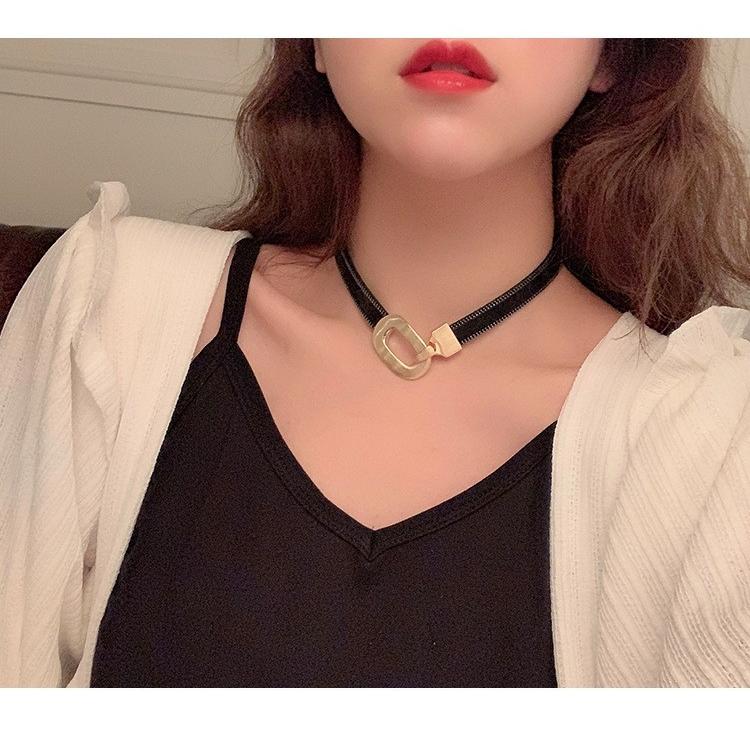 チョーカー レディース ネックアクセサリ ファッション小物 シンプル おしゃれ カジュアル パンク 大人可愛い Zak 35295 おとりよせ Com 通販 Yahoo ショッピング