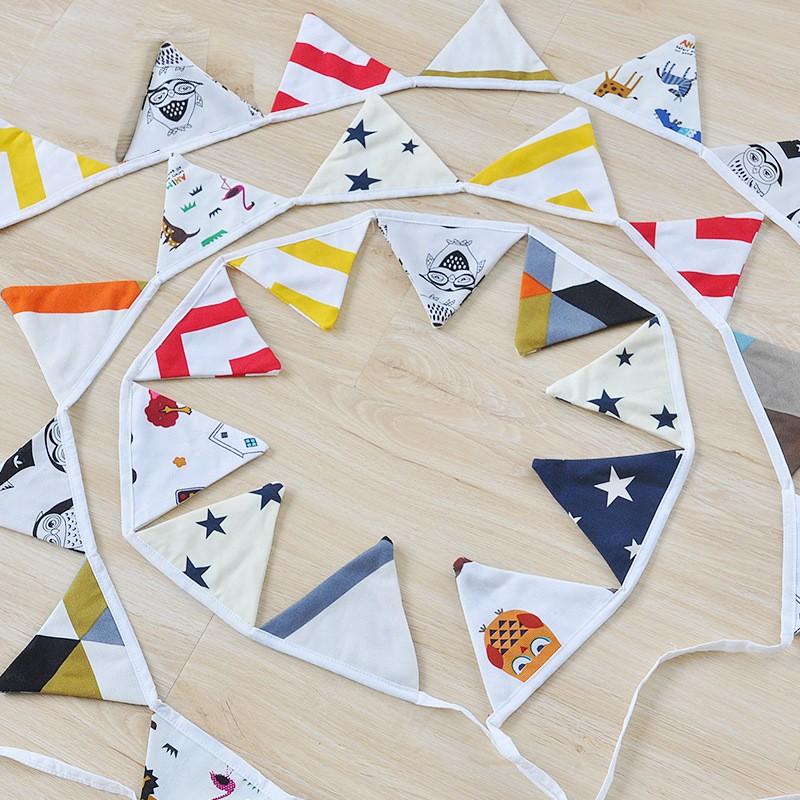 ガーランド 旗 フラッグ 三角形 装飾 子供部屋 誕生日 パーティー 室内 飾り 壁 天井 吊るす 布 インテリア 雑貨 カラフル かわいい Zak おとりよせ Com 通販 Yahoo ショッピング