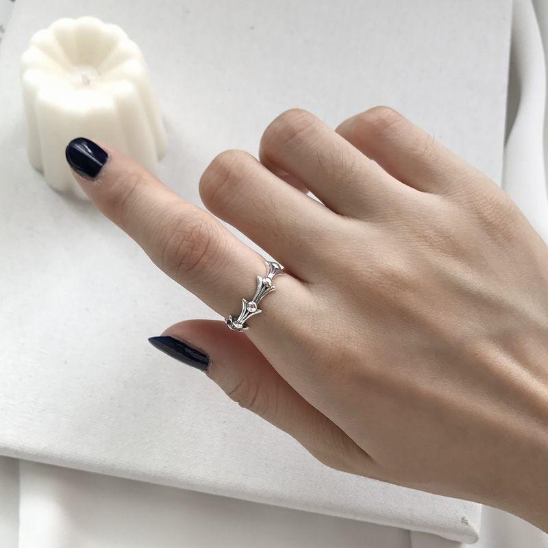 指輪 オープンリング ファッションリング レディース アクセサリー フリーサイズ シルバー925 レトロ感 花 フラワー シンプル カジュアル 可愛い Zak おとりよせ Com 通販 Yahoo ショッピング