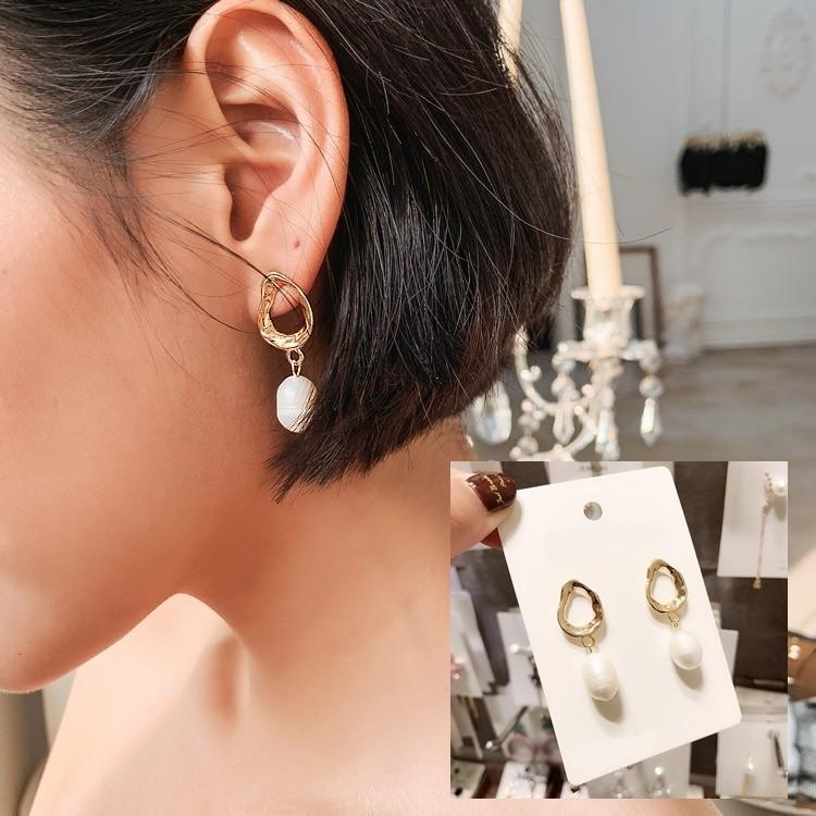 ピアス レディース アクセサリー サークル リング 輪 揺れるタイプ ゆれる ぶら下がり おしゃれ プレゼント ギフト Zak 46542 おとりよせ Com 通販 Yahoo ショッピング
