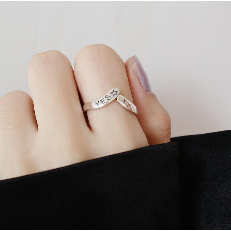 リング 指輪 レディース アクセサリー シルバー925 ロゴ オープンリング シンプル おしゃれ かわいい カーブ カジュアル ギフト プレゼント 女 Zak おとりよせ Com 通販 Yahoo ショッピング