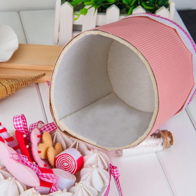 手作りキット ケーキ型小物入れ作成キット Diy 手芸キット 素材セット ハンドクラフト ハンドメイド フェルト フエルト 裁縫 手縫い 可愛い かわ Zak おとりよせ Com 通販 Yahoo ショッピング