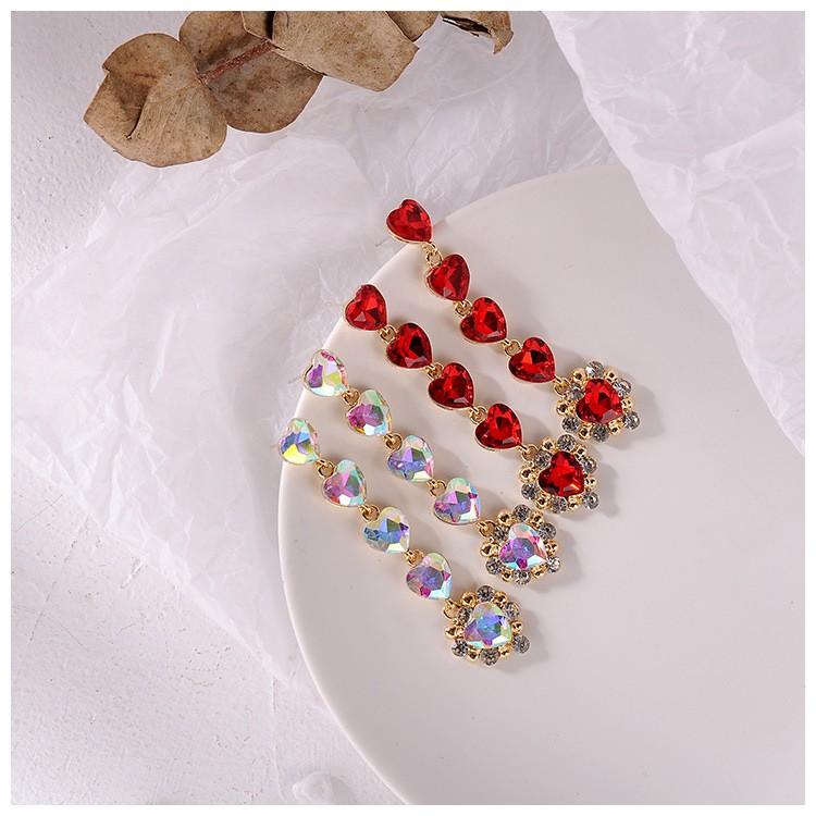 ピアス スタッドピアス レディース アクセサリー ラインストーン ハート型 縦 長め ロング 揺れる キラキラ かわいい おしゃれ プレゼント ギフト Zak おとりよせ Com 通販 Yahoo ショッピング