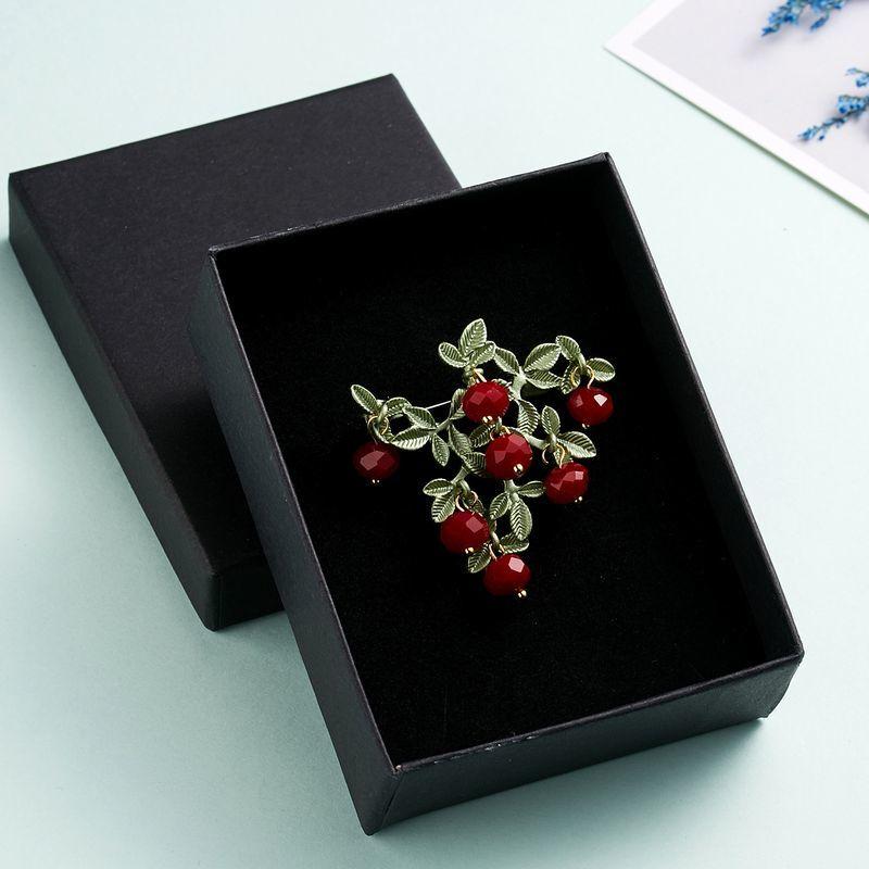 ピンブローチ レディース 女性 婦人 アクセサリー ファッション小物 ビーズ フェイクパール 植物 フラワー プレゼント ギフト Zak おとりよせ Com 通販 Yahoo ショッピング