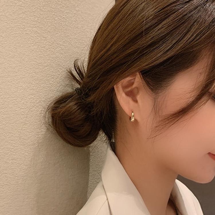 ピアス 両耳用 フープピアス リングピアス アクセサリー レディース 女性 婦人 ファッション小物 無地 単色 シンプル おしゃれ かわいい Zak 622 おとりよせ Com 通販 Yahoo ショッピング