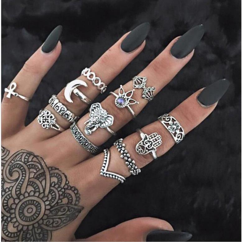 指輪 リング 13個セット デザインリング ファランジリング セット 重ね付け レディース アクセサリー ジュエリー シルバーカラー ゴールドカラー Zak 642 おとりよせ Com 通販 Yahoo ショッピング