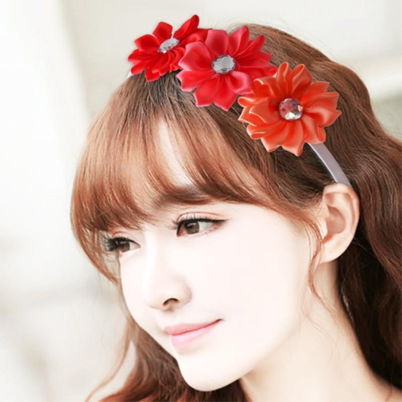 カチューシャ ヘアアクセサリー ヘッドバンド 花 フラワー 3連 レディース かわいい レッド ブルー グリーン パープル Zak 686 おとりよせ Com 通販 Yahoo ショッピング