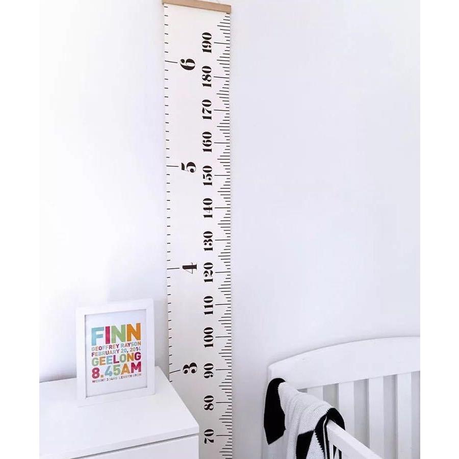 市場 送料無料 身長計 移動可能 キッズメジャー 身長測定 0cmから0cmまで 壁掛けタイプ 成長記録 赤ちゃんから大人まで 目盛り付き