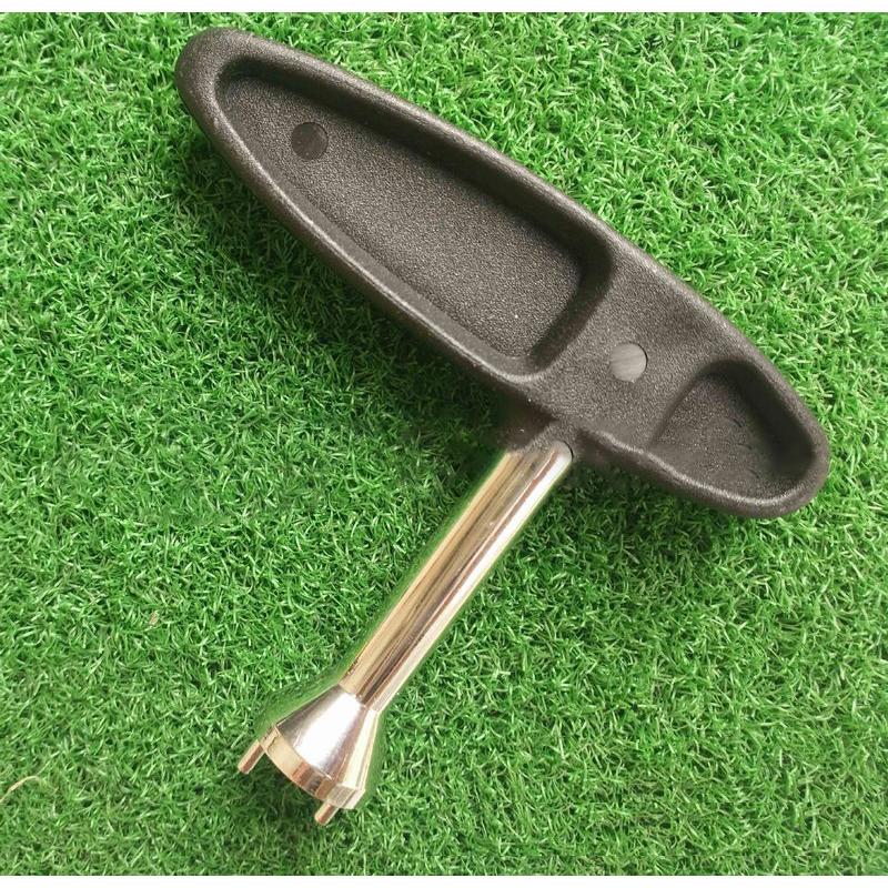 ゴルフスパイクレンチ ゴルフグッズ スポーツ用品 2ピン 鋲交換 シューズメンテナンス ゴルフアクセサリー ツール 小物 お手入れ Zak おとりよせ Com 通販 Yahoo ショッピング