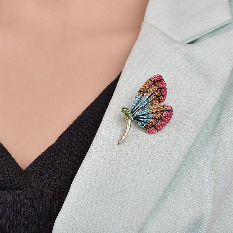 ブローチ アクセサリー ファッション小物 レディース 女性 ラインストーン カラフル 蝶 バタフライ 華やか おしゃれ きれい かわいい ピンブローチ Zak おとりよせ Com 通販 Yahoo ショッピング