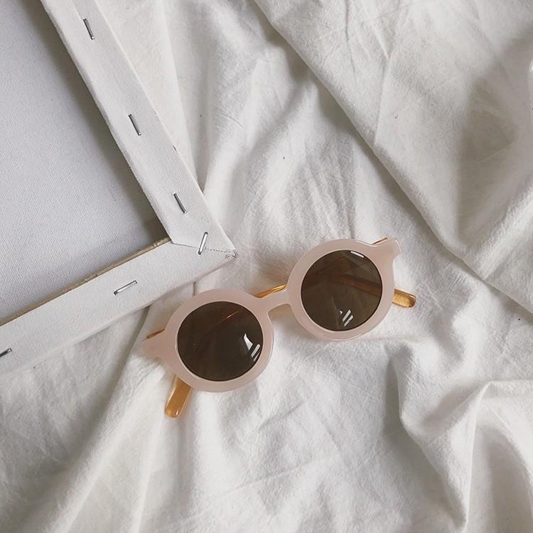 サングラス キッズ 紫外線対策 遮光 子供用 男の子 女の子 おしゃれ 丸型 レジャー ラウンドフレーム Zak おとりよせ Com 通販 Yahoo ショッピング