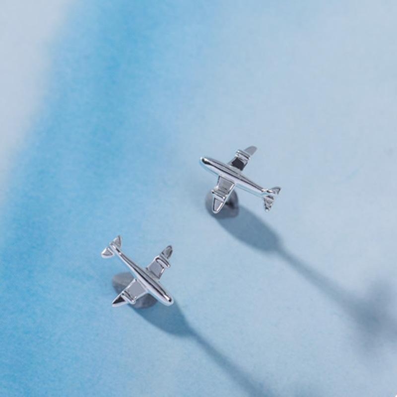 ピアス スタッドピアス アクセサリー レディース 女性用 小ぶり 飛行機 シルバーカラー おしゃれ かわいい ギフト 記念日 誕生日 プレゼント 贈り Zak おとりよせ Com 通販 Yahoo ショッピング