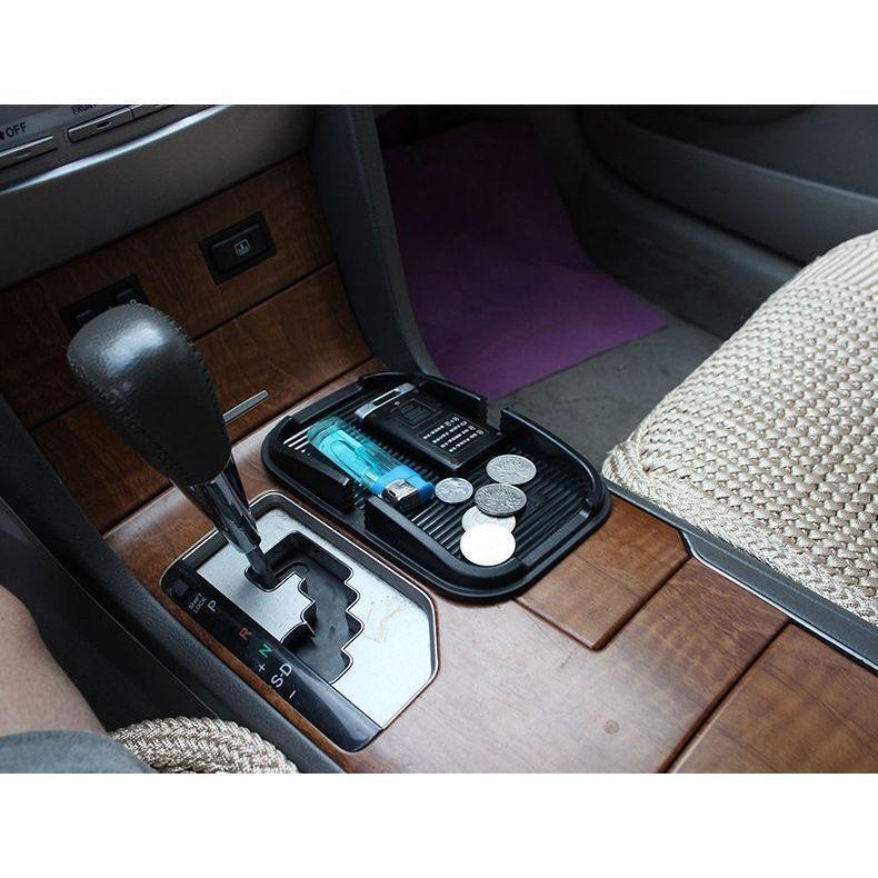 車載スマホスタンド カー用品 カーアクセサリー 携帯ホルダー スマホホルダー マットタイプ 滑り止め シリコン 車用 ダッシュボード 便利 小物入れ Zak おとりよせ Com 通販 Yahoo ショッピング
