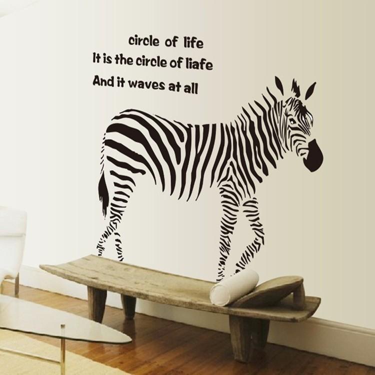 ウォールステッカー 壁紙 壁 ウォール シール シマウマ モノトーン ブラック 黒 ゼブラ 縞馬 しまうま 英字 英文字 はがせる 取り外し ルーム Zak 767 おとりよせ Com 通販 Yahoo ショッピング