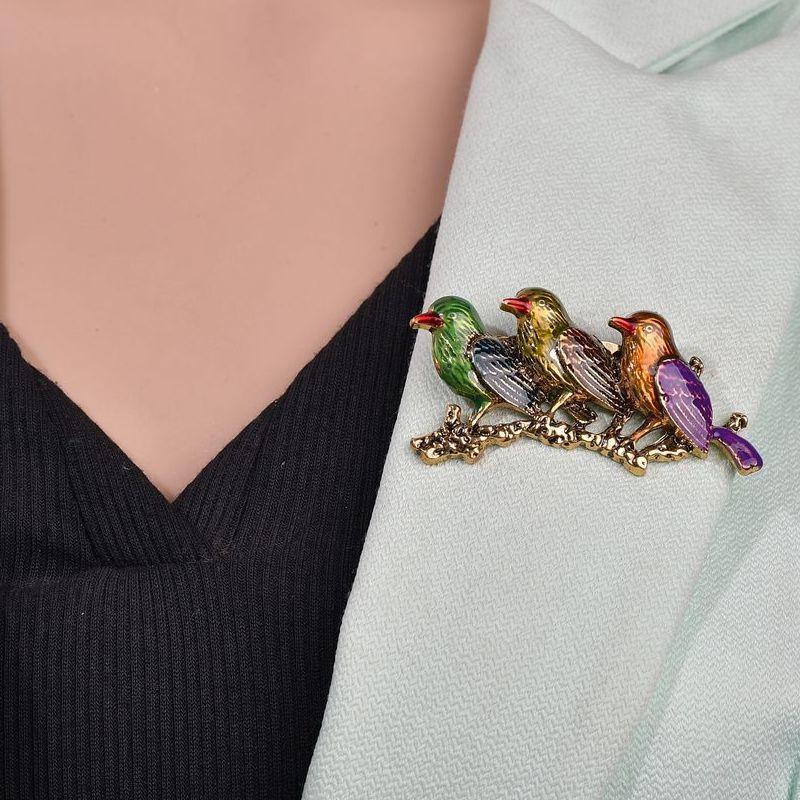 ブローチ アクセサリー ピンブローチ レディース 女性 鳥 バード カラフル おしゃれ かわいい 七宝焼き風 ファッション小物 ギフト プレゼント 上品な