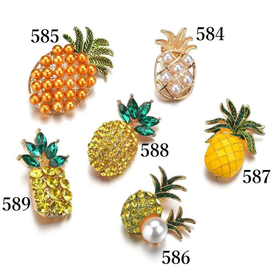 ブローチ アクセサリー レディース キラキラ パイナップル 果物 フルーツ 可愛い おしゃれ 大人女子 上品 エレガント ギフト プレゼント Zak 854 おとりよせ Com 通販 Yahoo ショッピング