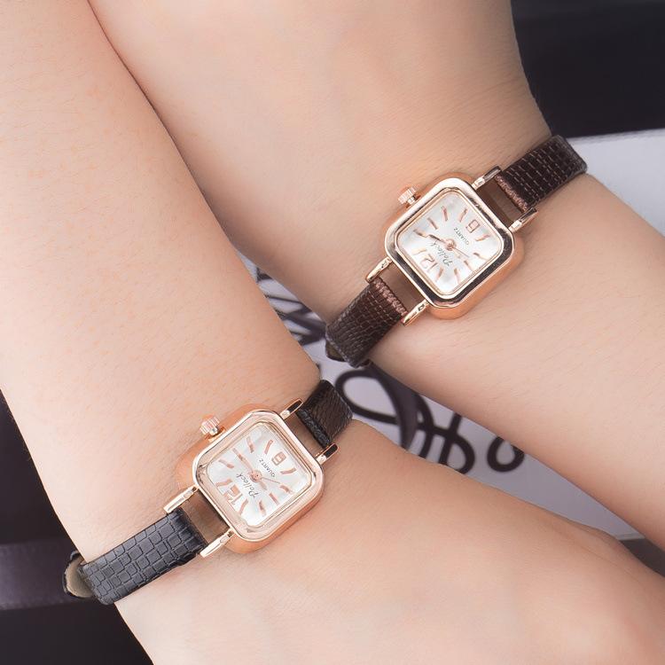 腕時計 ウォッチ 女性 レディース フェイクレザー フェミニン スクエア 四角 華奢 細身 シンプル エレガント ゴールド Zak 934 おとりよせ Com 通販 Yahoo ショッピング