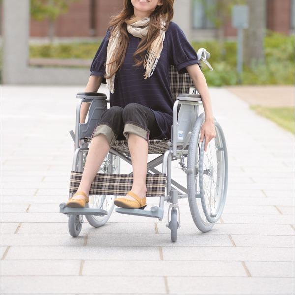 【新品】アルミ製 車椅子 【背折れタイプ】 自走・介助兼用 軽量 折り畳み テイコブハンドブレーキ付き 〔介護用品 福祉用品〕 背折れタイプ 　 アルミ製 車椅子 自走 介助兼用 軽量 折り畳み テイコブハンドブレーキ付き 〔介護用品 　　 0cm　