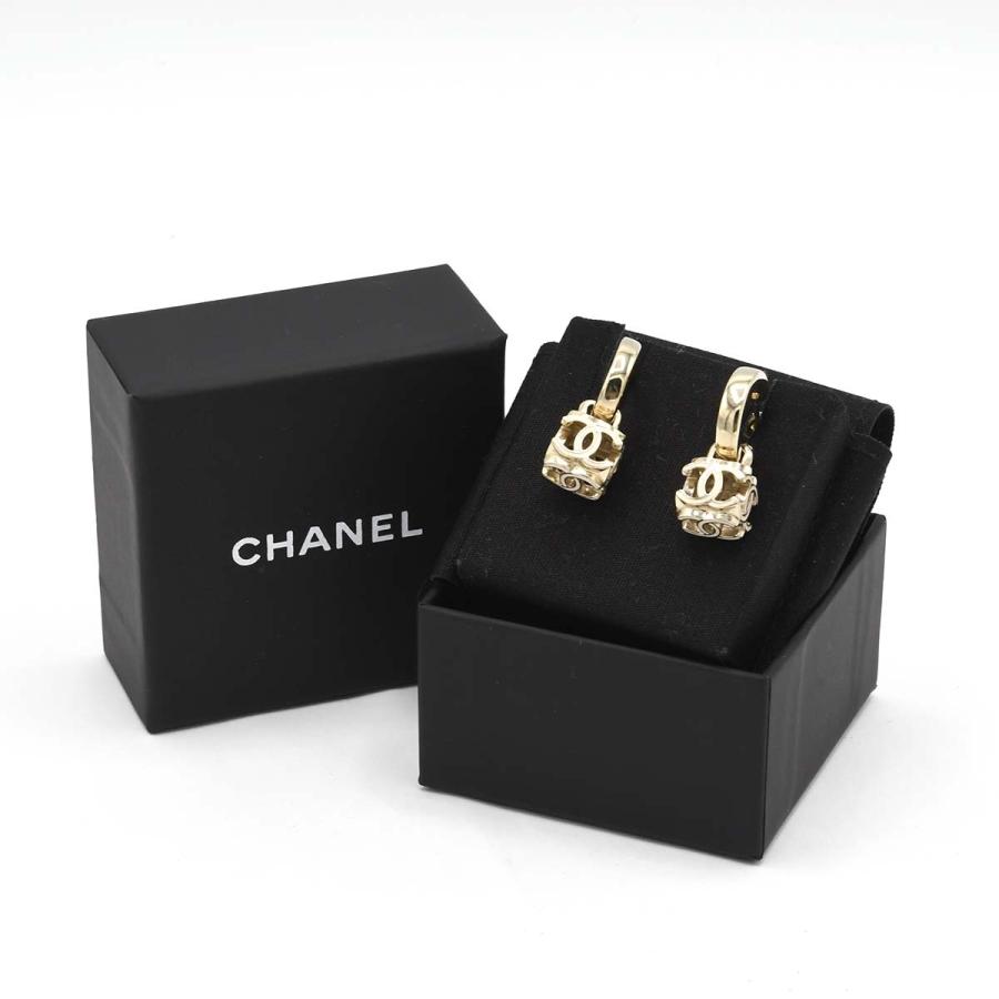 質屋 CHANEL シャネル ピアス A22K ココマーク フープ ダイス AB9567 