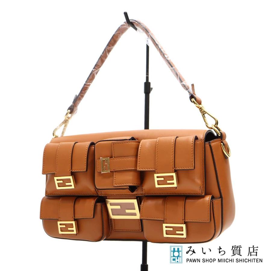 フェンディ バゲット マルチポケット 8BR808 ABVE ショルダーバッグ 質屋 未使用 FENDI フェンディ バゲット マルチポケット 8BR808 ABVE