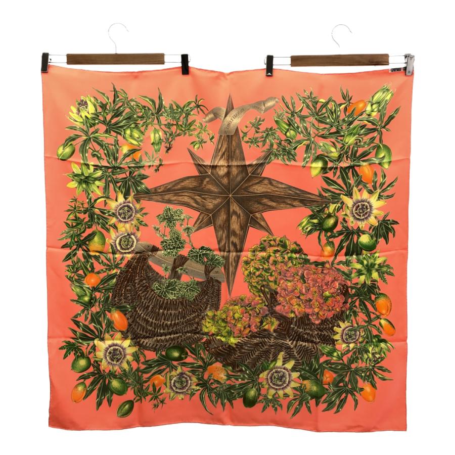 エルメス/スカーフ/シルク/薄いグリーン/カレ90/パッションフラワー HERMES エルメス スカーフ カレ90 『FLOWER POWER(フラワー