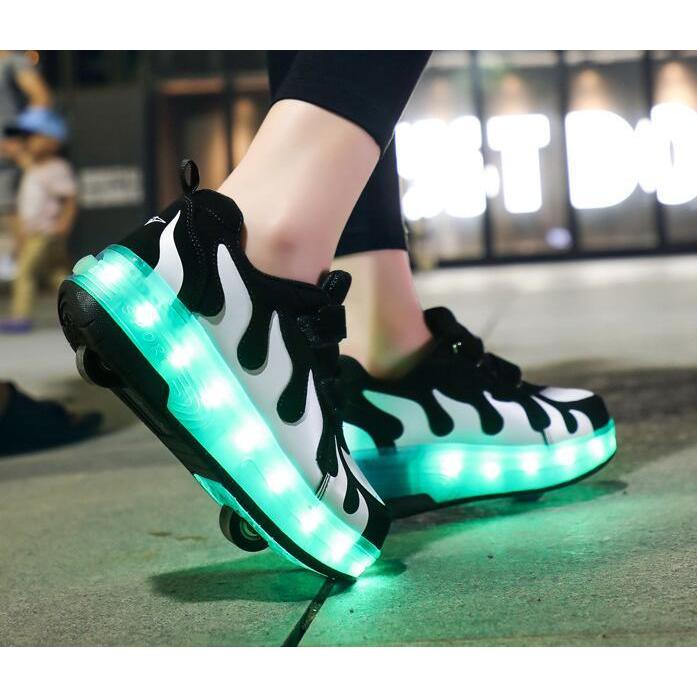 2輪 ローラースケート 子供用 光るローラーシューズ ローラースニーカー キッズ ジュニア 23センチ スポーツ 男の子 女の子 大人 充電 Wami 未衣 通販 Yahoo ショッピング