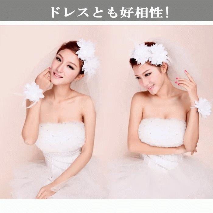 華やかコサージュ【ブルー 青】 羽根 コサージュ フェザー レース