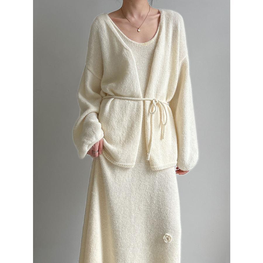 セットアップ レディース ペプラム ニット 白 ジャンパースカート 秋