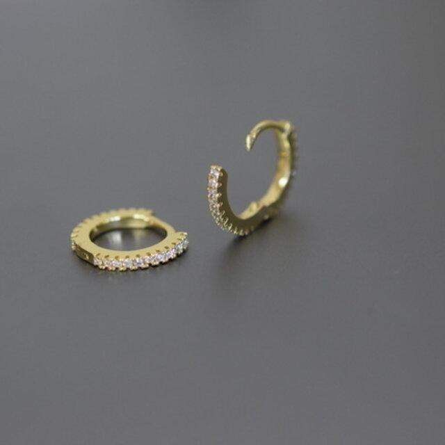 8089 上品 シンプル フープピアス 細身 軟骨 金属アレルギー対応 k18
