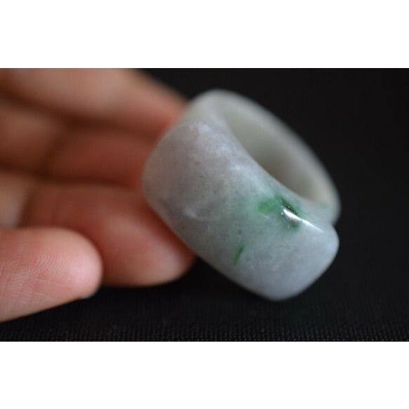 13-20 特売 22.5号 天然 A貨 薄ラベンダー 翡翠 板指 広幅 リング 指輪 