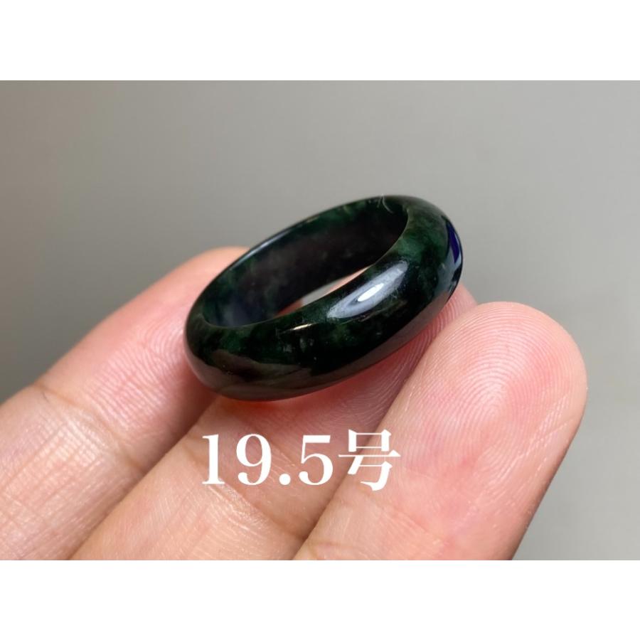L9-69 一点物 墨緑色 19.5号 ミャンマー産天然 A貨 本翡翠 くりぬき