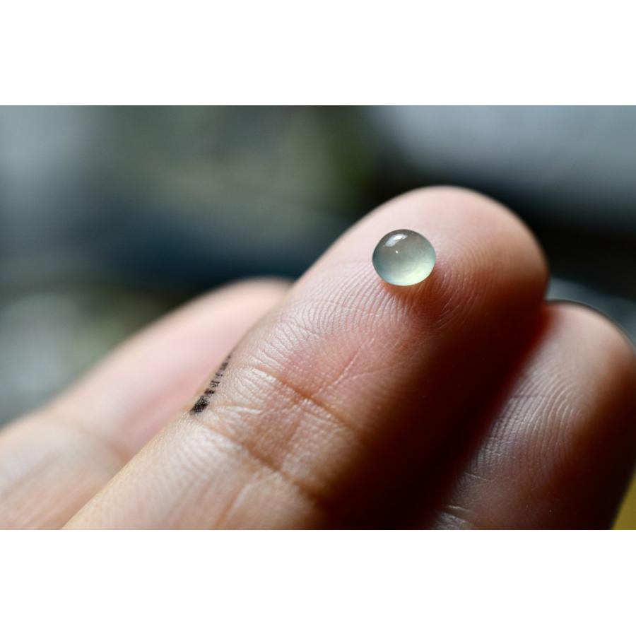 RS10-149 氷種 薄水緑色 ミャンマー産 天然 A貨 本翡翠 ルース 硬玉 